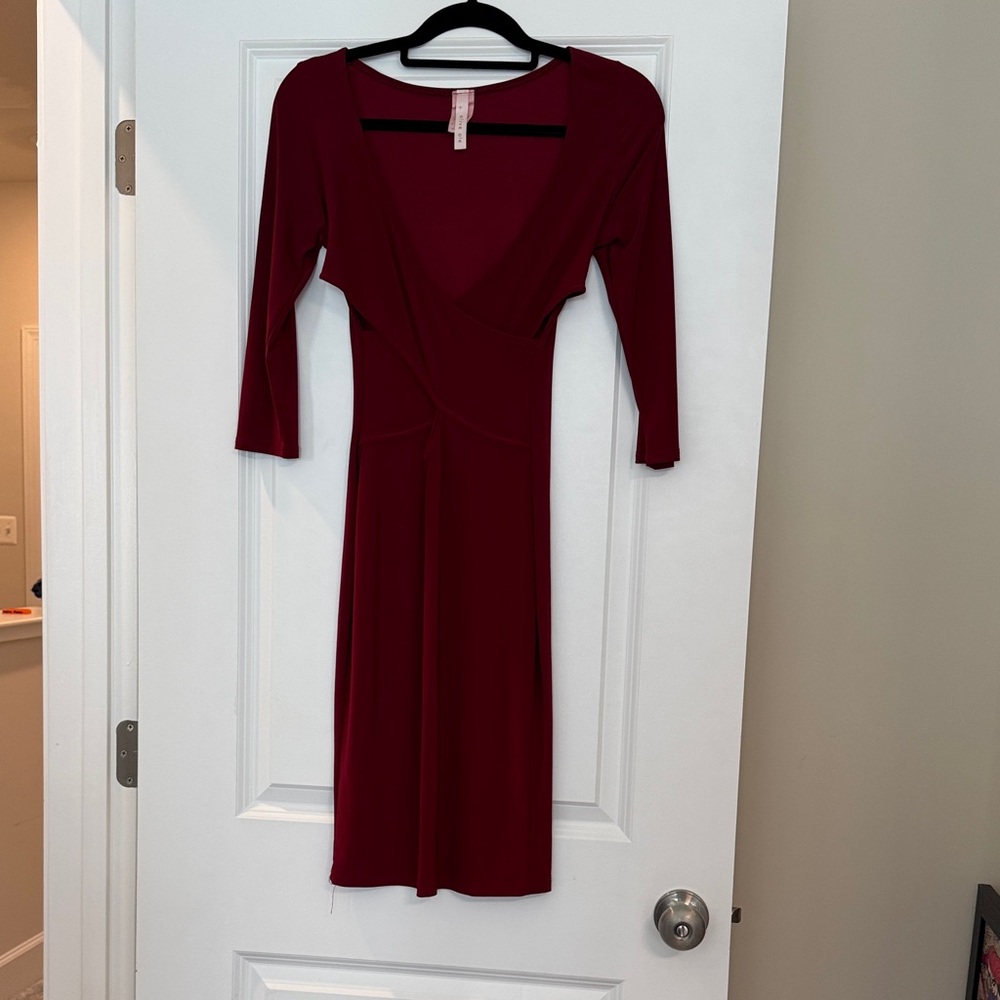 Elegant Long Sleeve Burgundy Dress